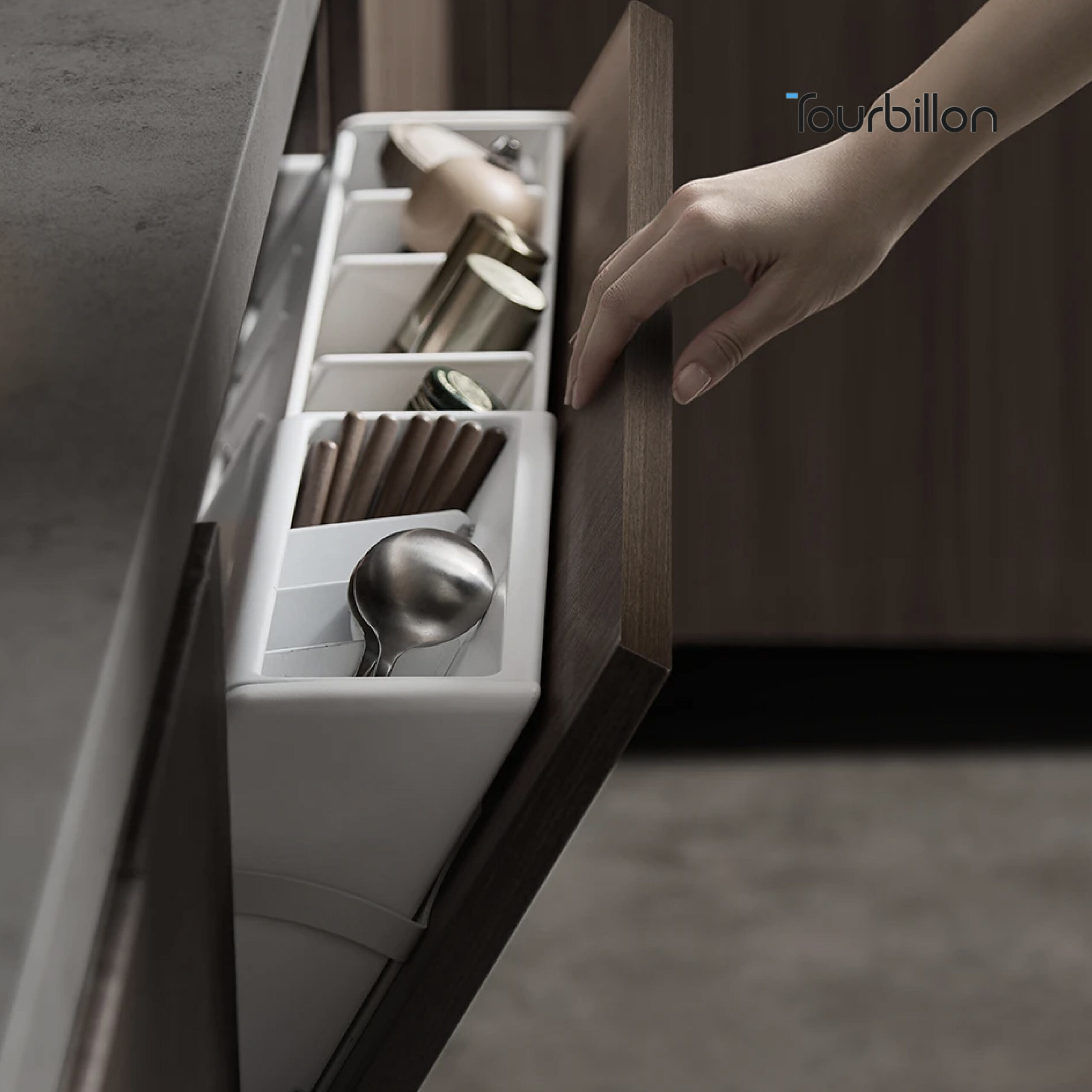 Tourbillon Quick Series Pull-Out Cookware basket - Image 4